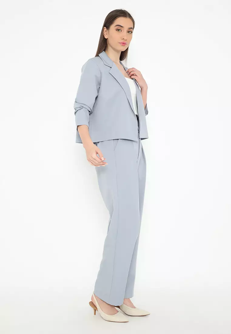 Mannequin Casual Crop Blazer Set