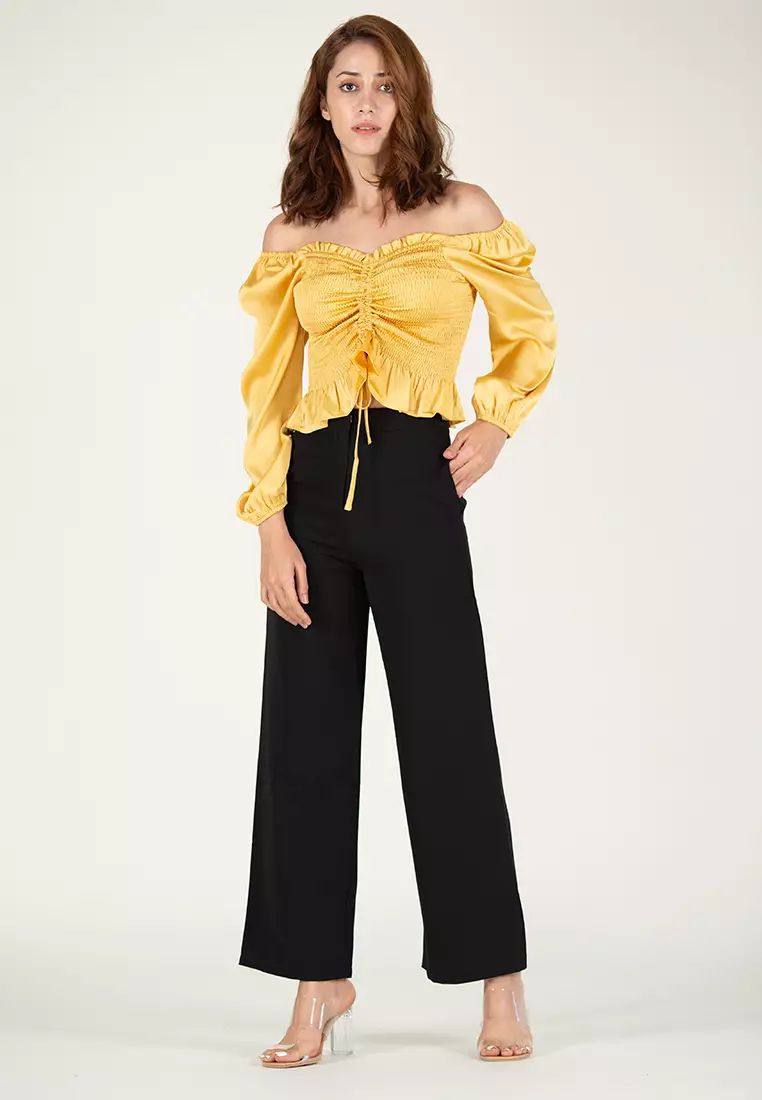 Plain B. Square Neckline Long Sleeve Fashion Top Yellow