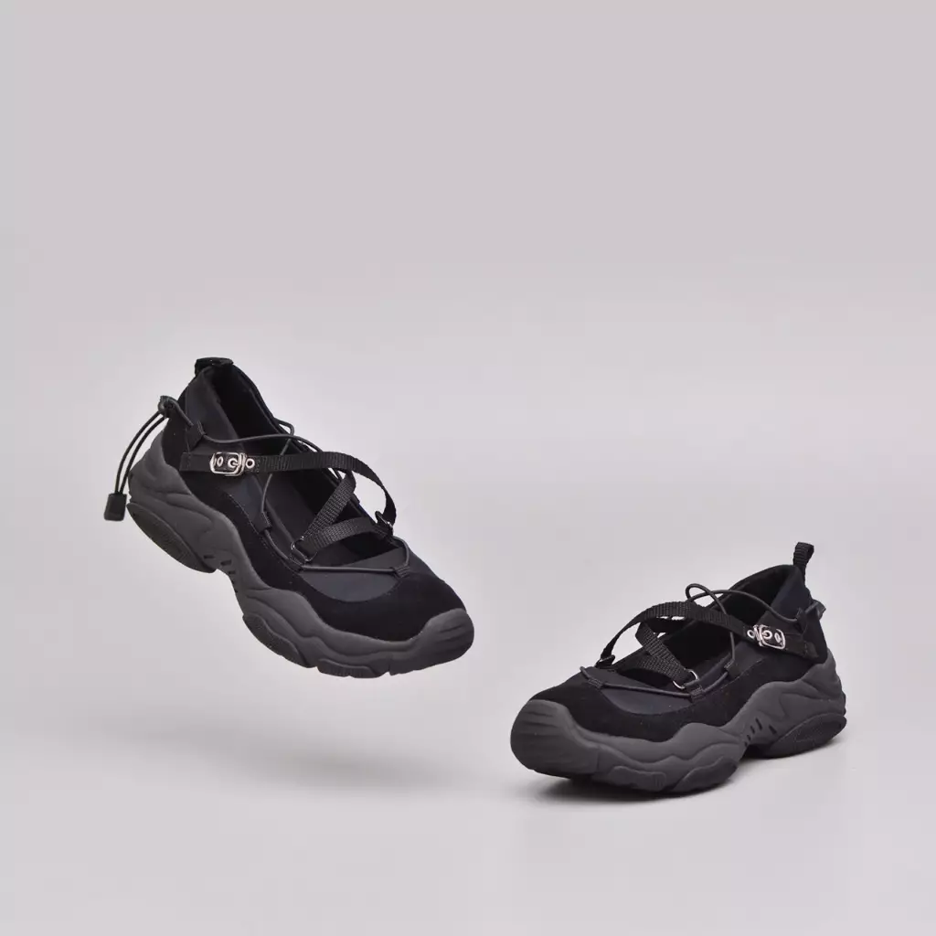 Zeeva Sneakers Black