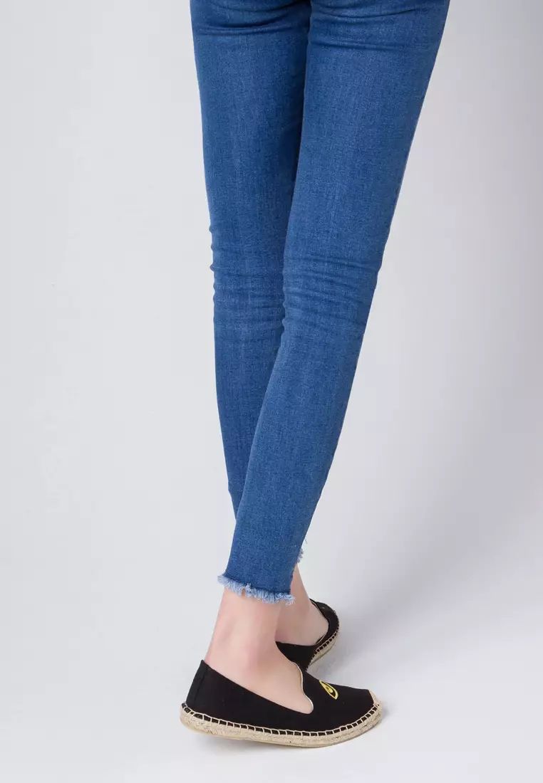 Buy Twenty Eight Shoes Embroidery Canvas Espadrilles HB45433 2024 Online ZALORA Singapore