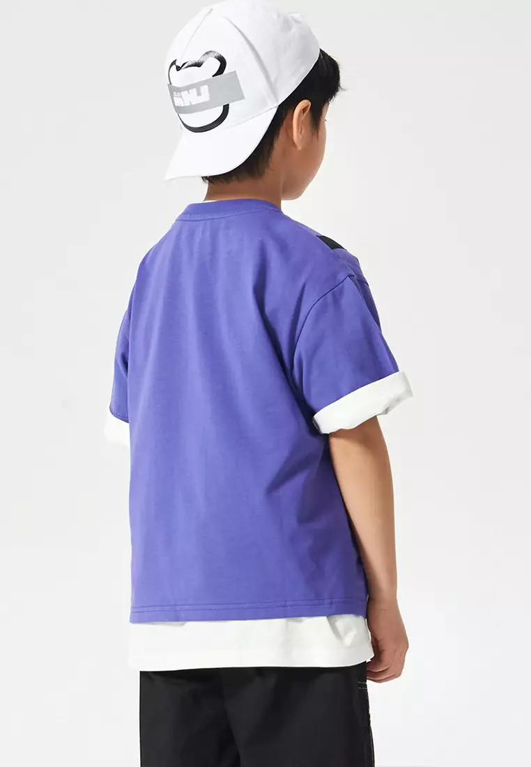 T-Shirt With Front Sling Bag Design