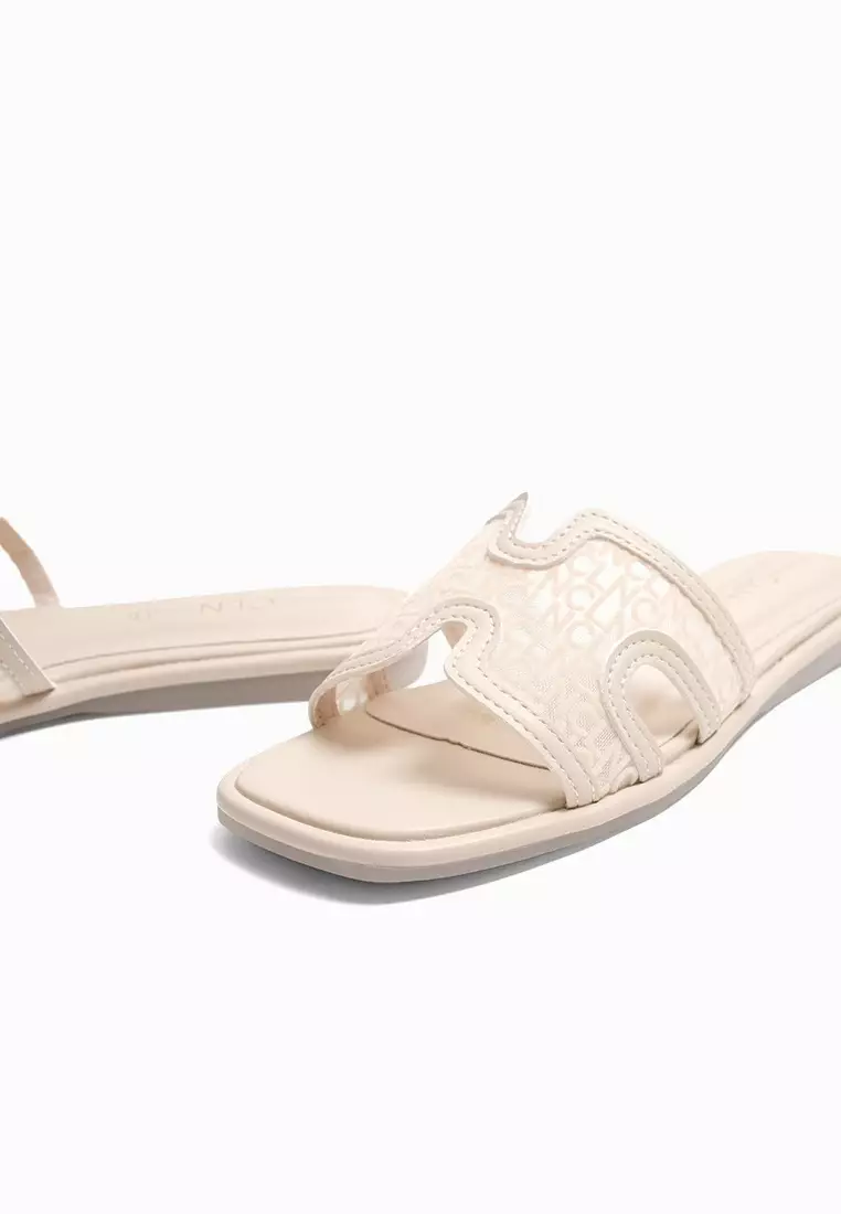 Gabbie Slides