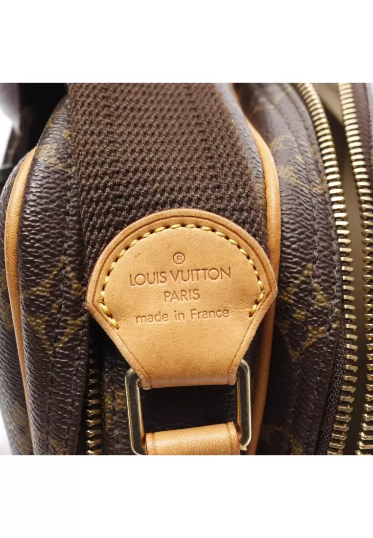 Pre-Loved Louis Vuitton Reporter PM monogram Shoulder bag PVC leather Brown