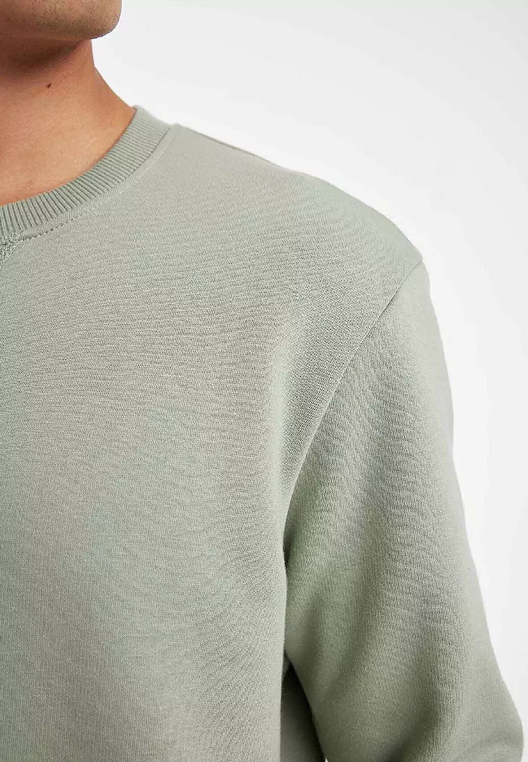 Regular Fit Crew Neck Thick Basic Plain Sweatshirt