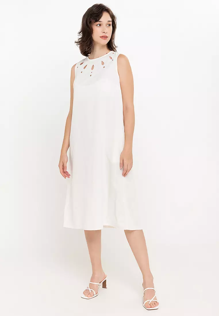 Caramia Teardrop Embro Dress