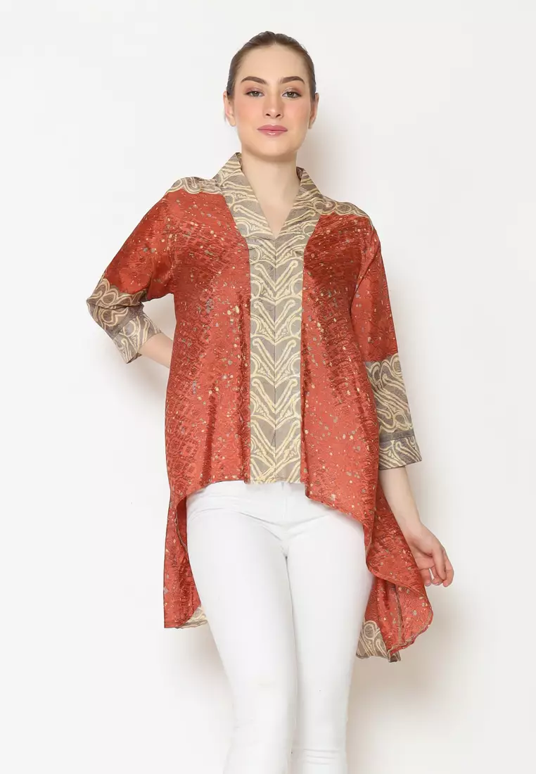 Rinjanie Batik - Blouse Batik Kalong Kerah Terracota - Batik Tuntrum mix Megamendung Modern - Blouse Batik Wanita Kekinian - Atasan Batik Wanita - Batik Kantor - Batik Cap - XSAU - TR