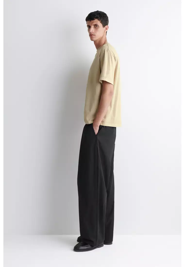 RELAXED LIGHTWEIGHT COTTON T-SHIRT