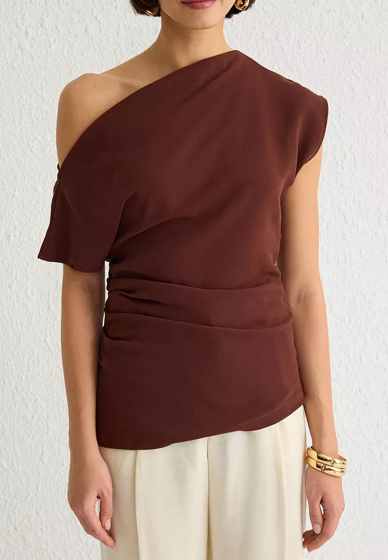Asymmetrical Fitted Blouse