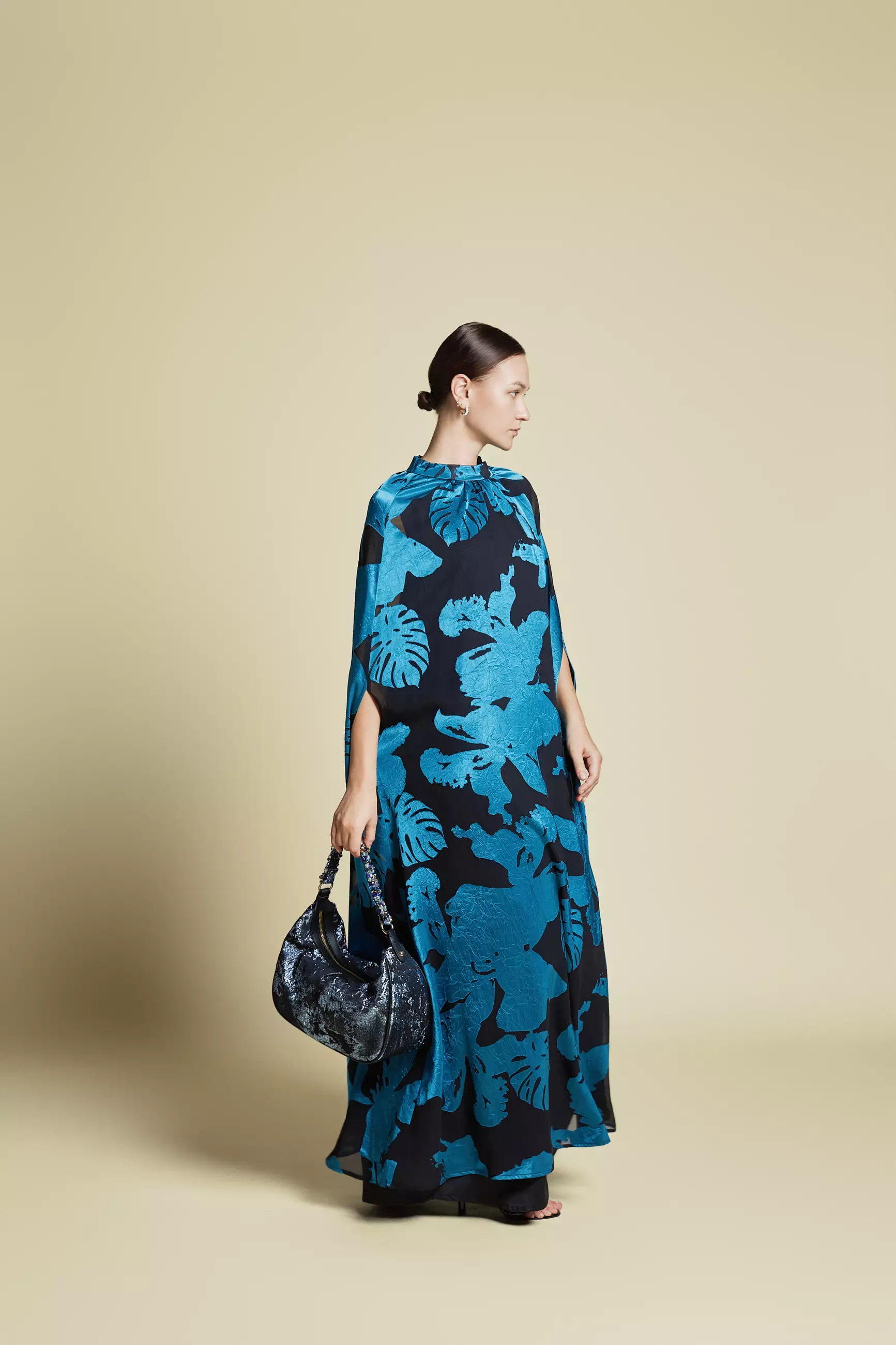 DEMURE&CO - Abstract Filcoupè Foliage Kaftan Dress Abstract Blue