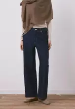 深藍色