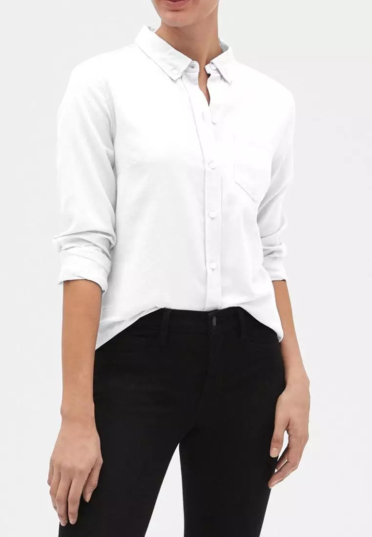 Gap fitted store boyfriend shirt