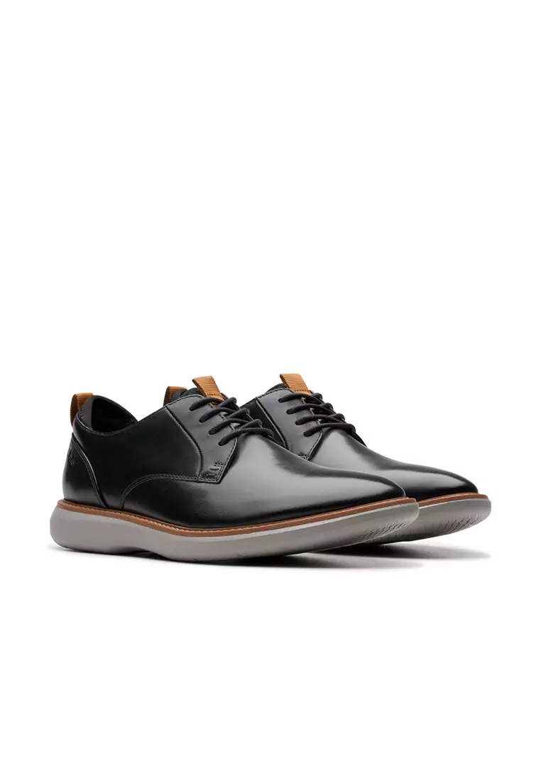 Mens Brantin Plain Derby Shoes Black Leather - Wide Fit