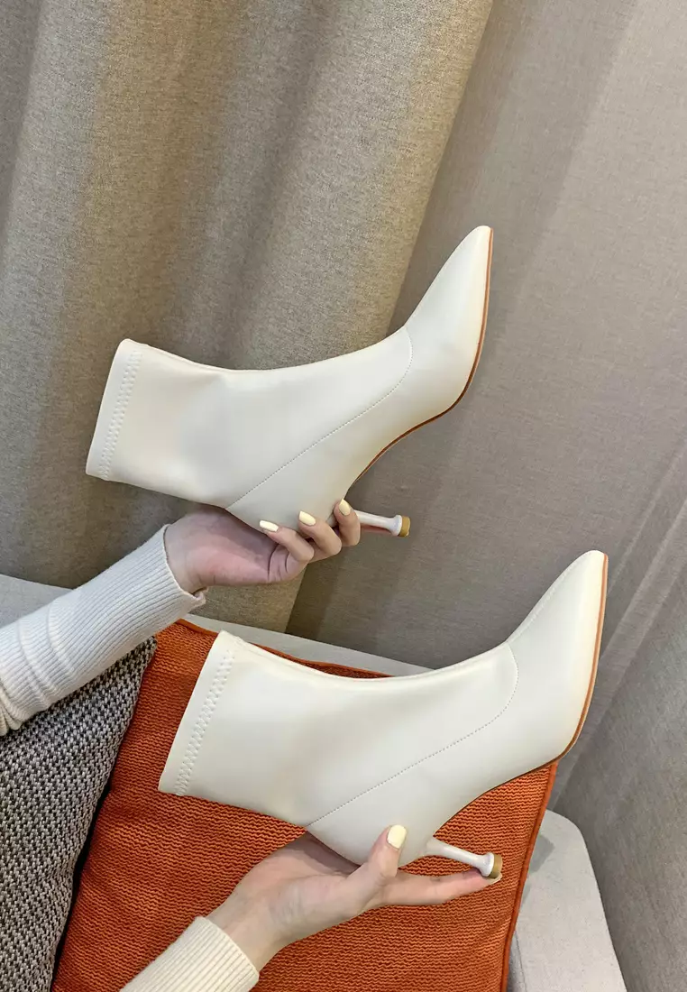 White ankle best sale boots 2019