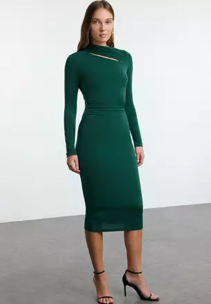 Emerald Green Dress | Sales Up To 90% @ ZALORA SG