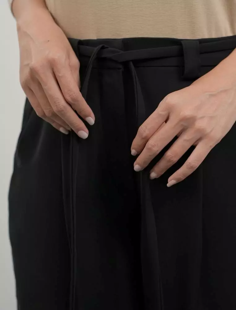 Ivy Pants Black - Celana Bawahan Muslim Wanita - Bahan Twist