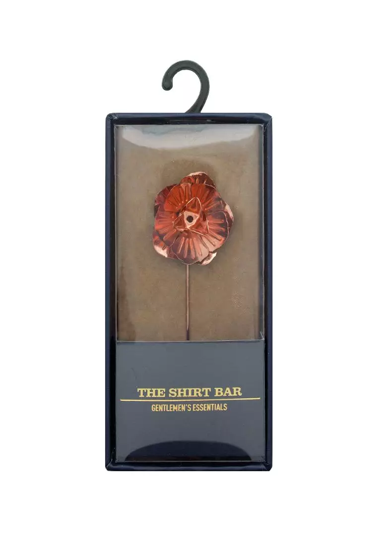 Gold flower hot sale lapel pin