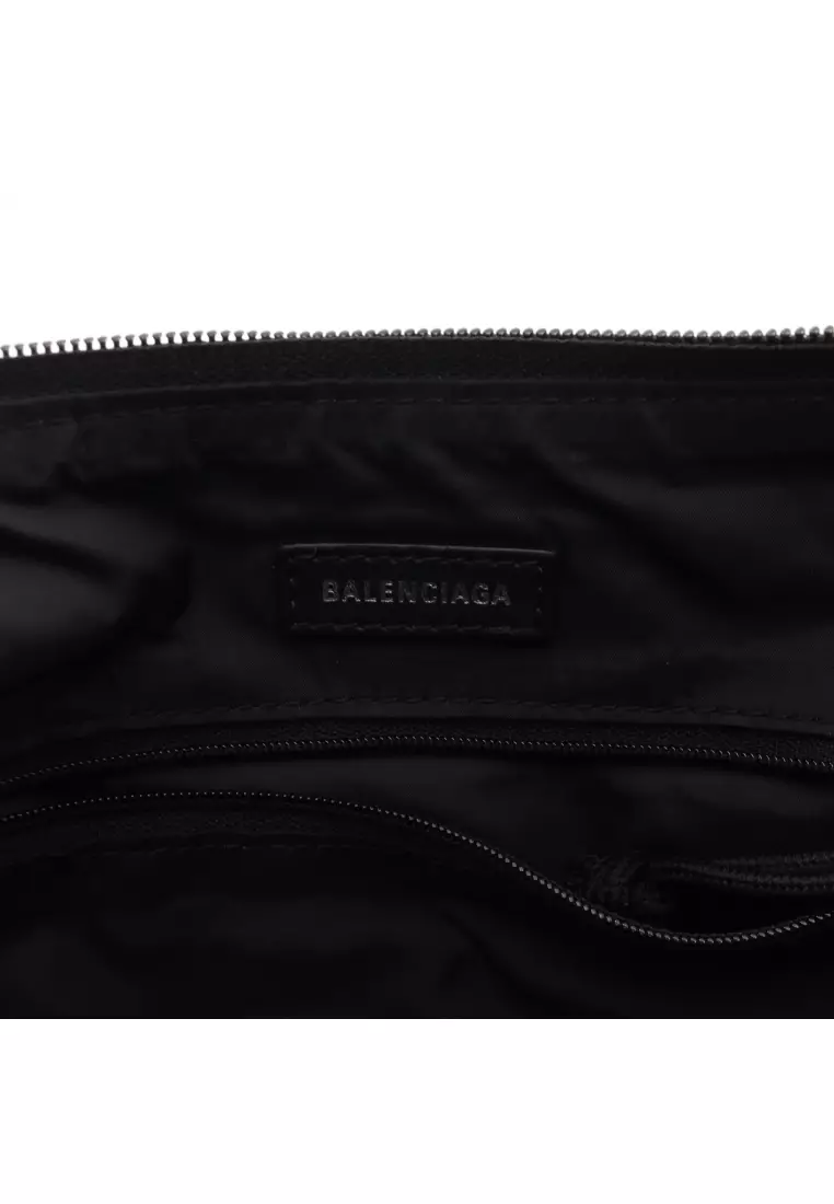 線上選購BALENCIAGA Pre-loved BALENCIAGA wheel Small sling bag