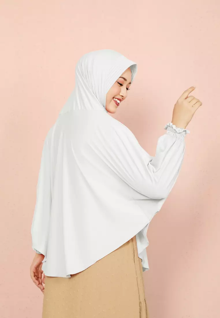 Cotton Bee - Halwa Bergo Lengan | Hijab Instan Syari - White