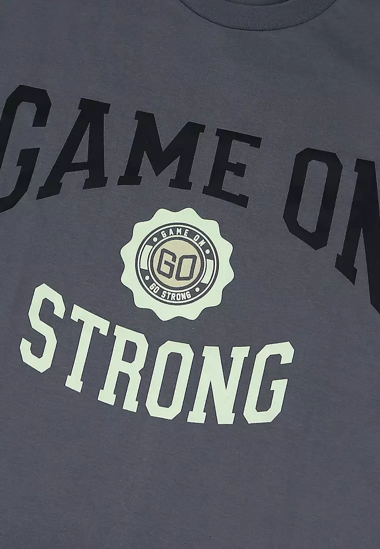 Men's Graphic T-Shirt "Game On Strong"