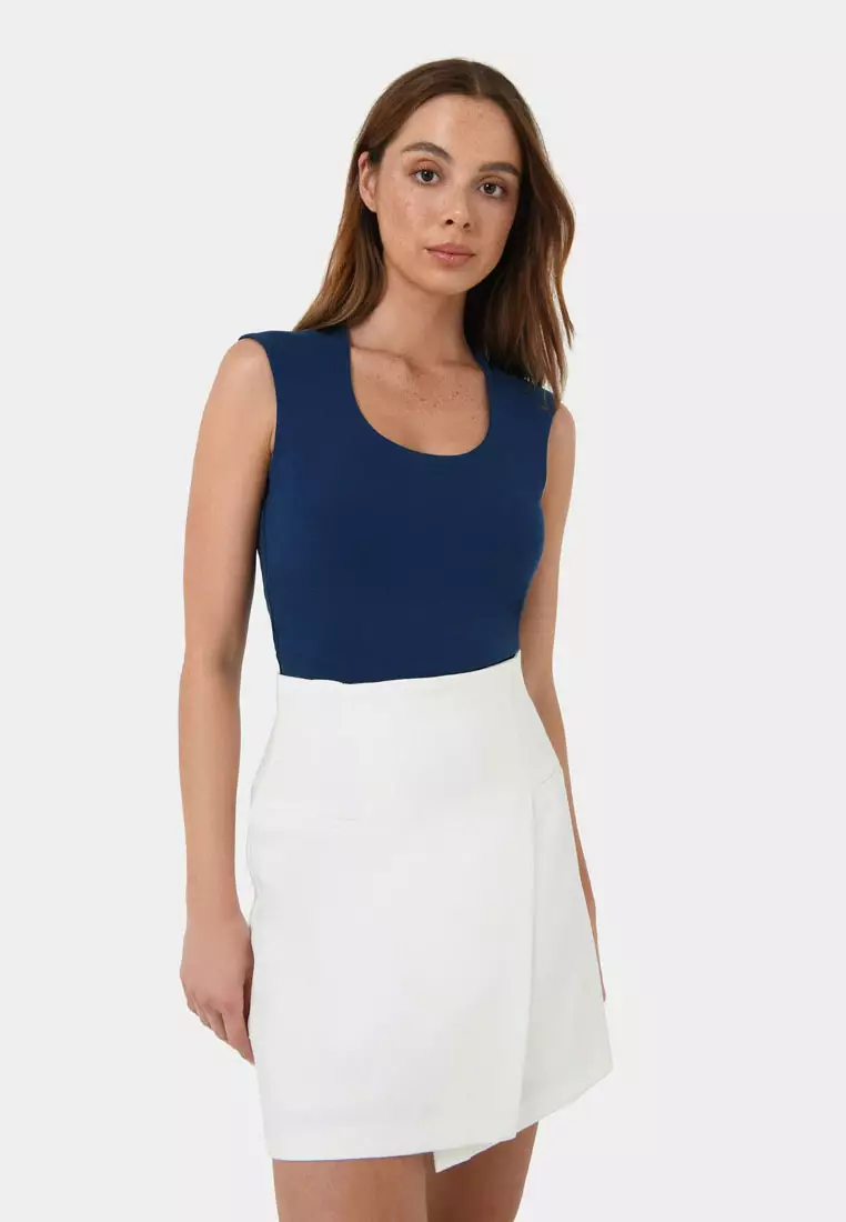Soho Rounded Square Neck Top
