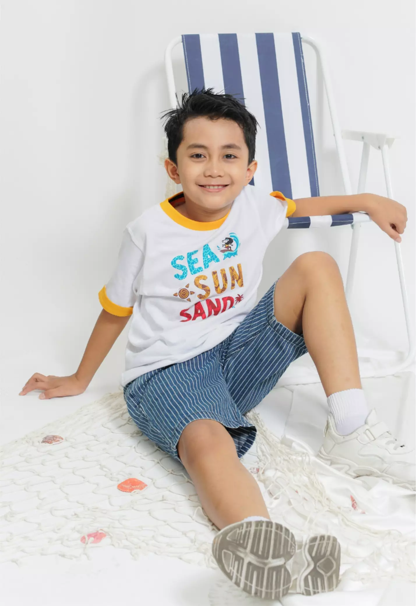 Twist Kids [Official Store] - Summer Splash Series, Bay C, Atasan/Tshirt/Kaos Oblong, Baju Pantai Anak Laki-Laki (usia 4-14 tahun) Warna Putih (White)