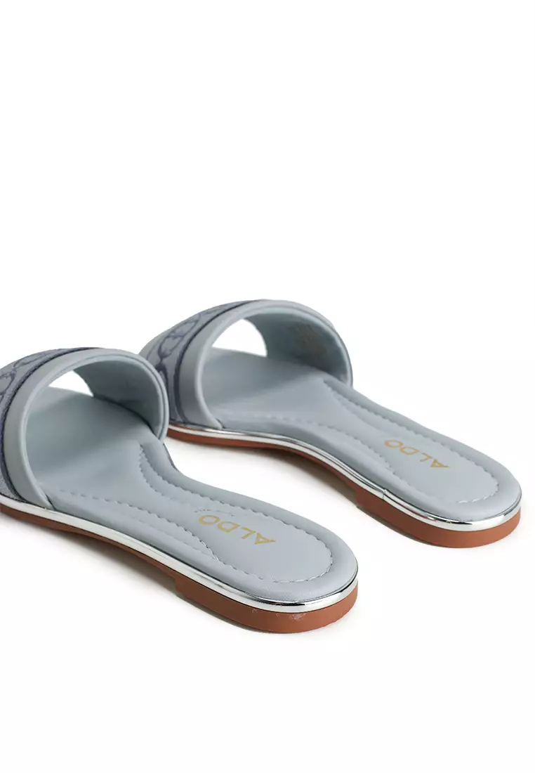 Tendre-In Sandals
