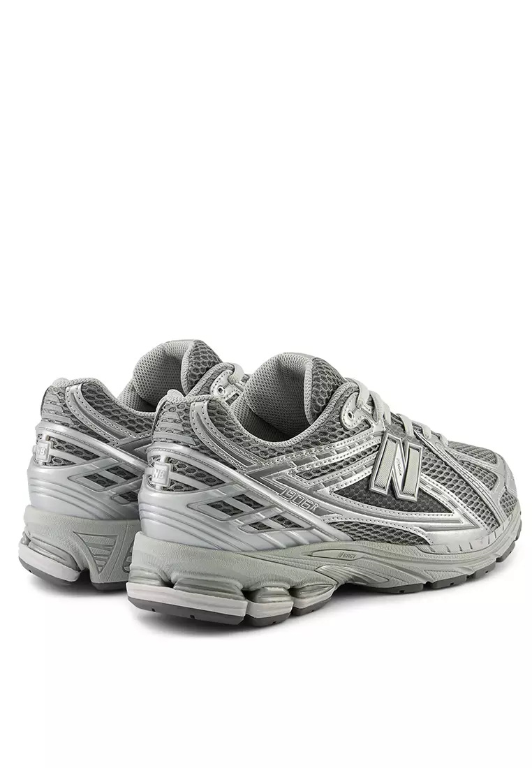 1906R Lifestyle Shoes