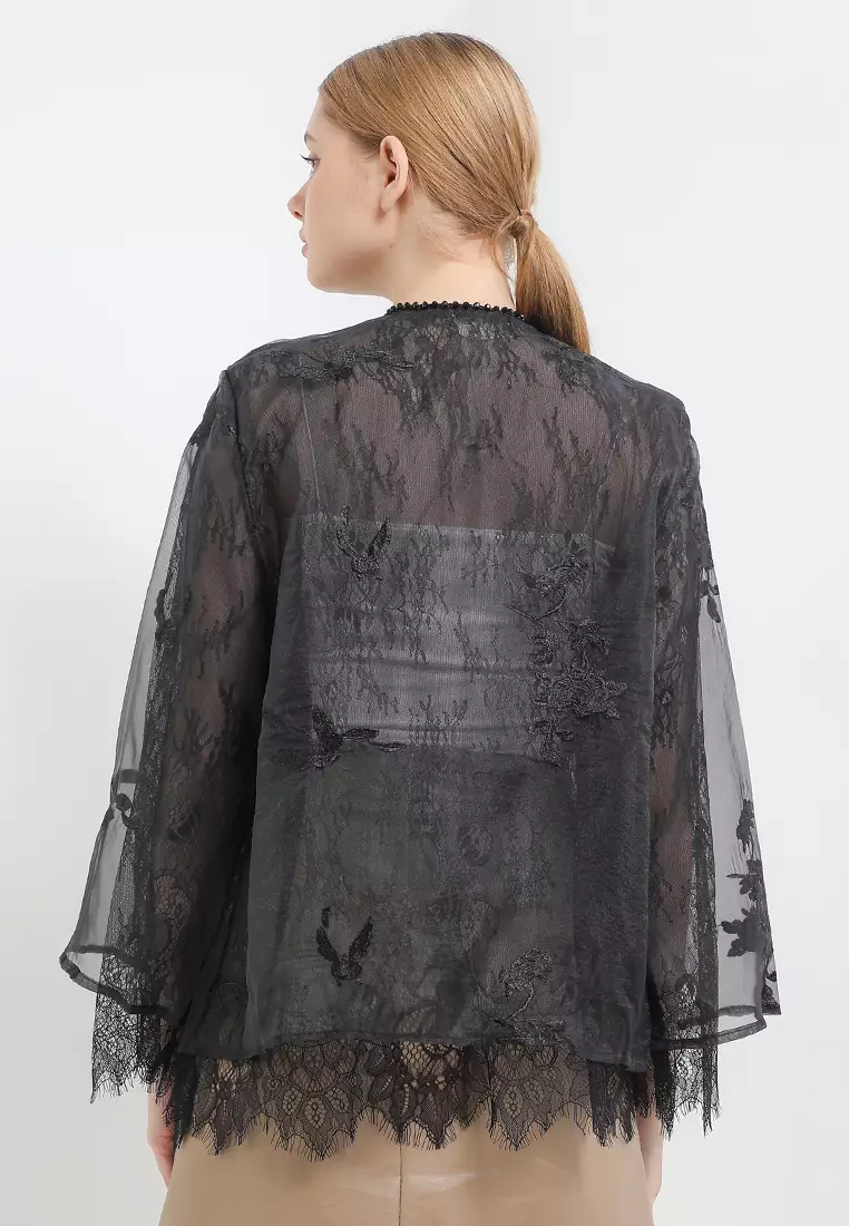 L/S Embellished Flo Emb Organza Outer W/ Lace Chantily Lining