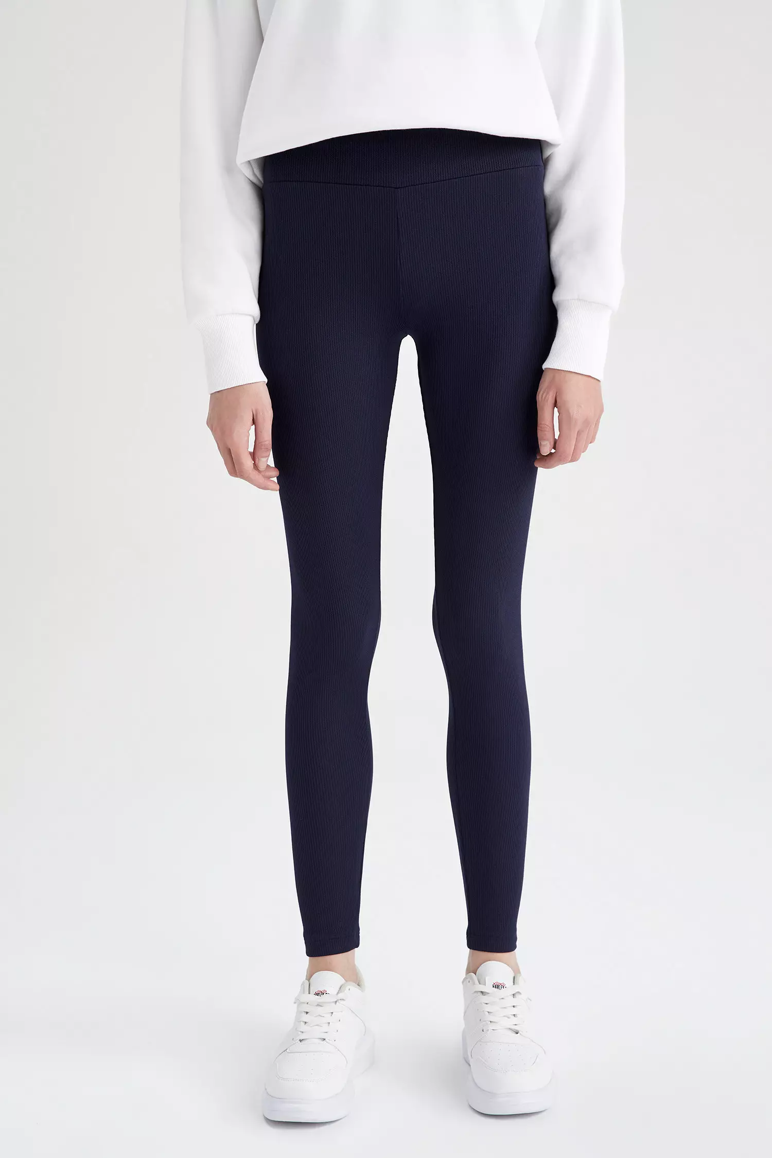 Buy DeFacto Athleisure High-Waist Knitted Leggings in BLACK 2024 Online