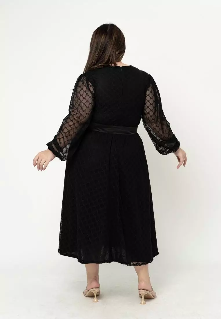 Plus Size Dress Emily Black