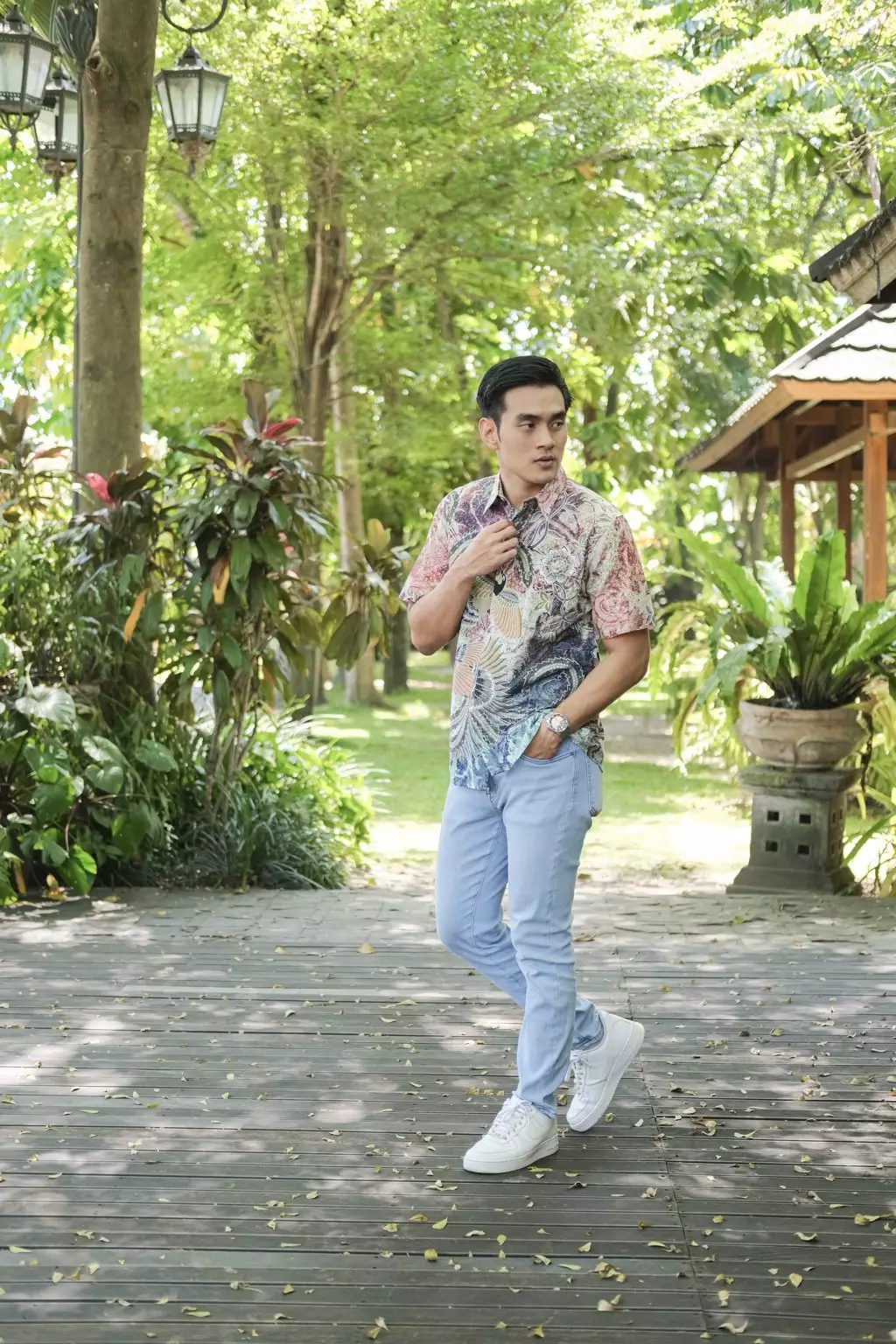 Naraya Orange Kemeja Pria  Pendek Slim Fit Digital Print