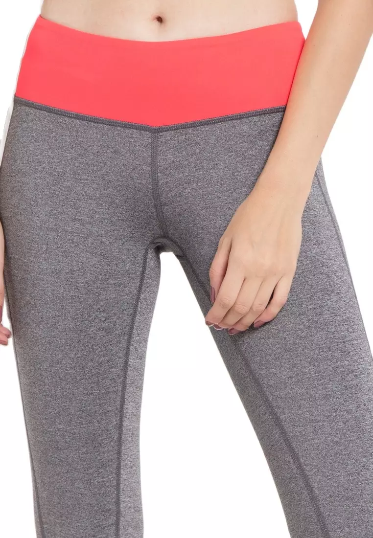 Celana Olahraga Wanita  3/4 Tight Pants