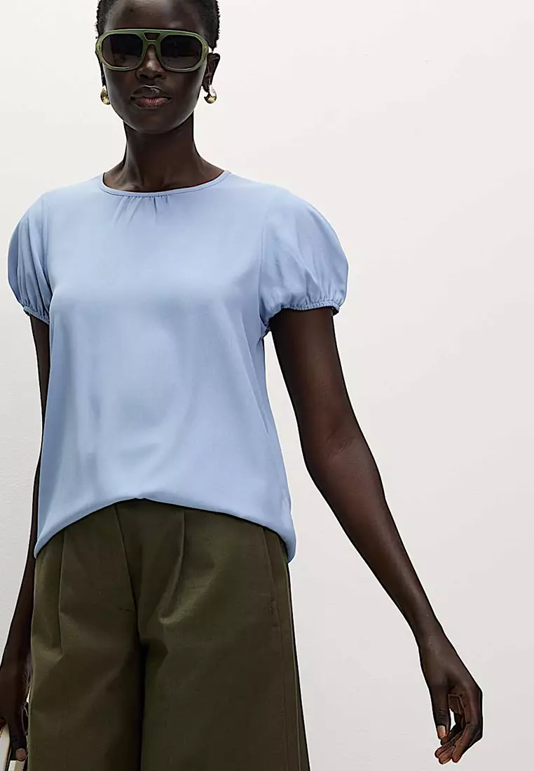 Regular Fit Puff Sleeve Top