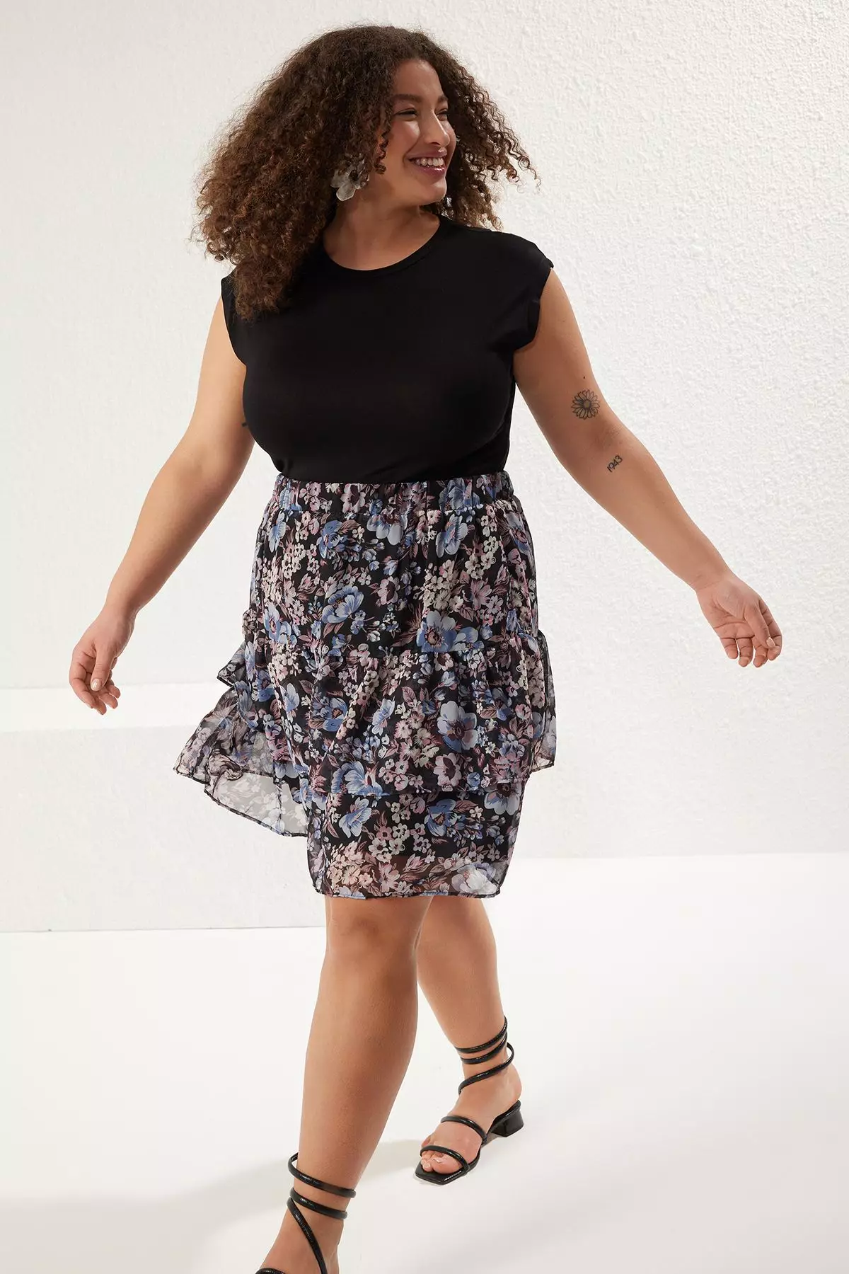 Plus Size Patterned Mini Skirt