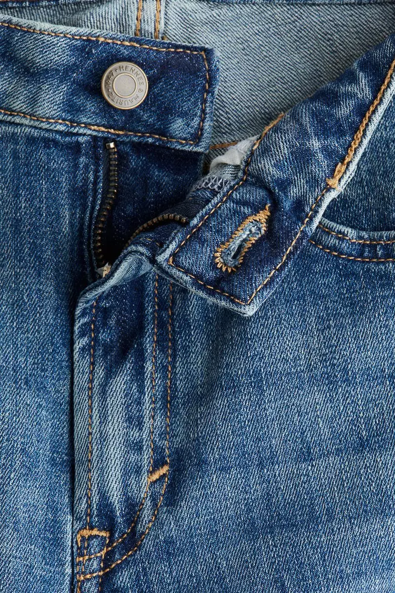 Slim Straight High Jeans