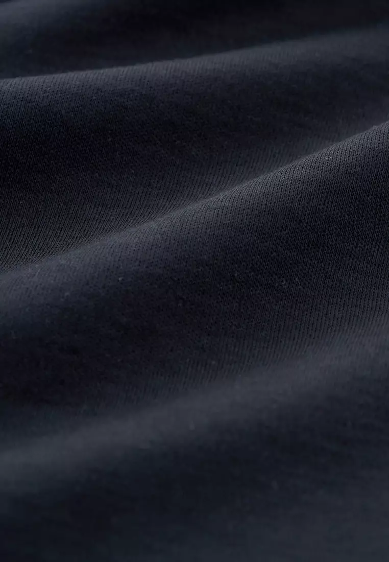 Midnight blue U-neck T-shirt