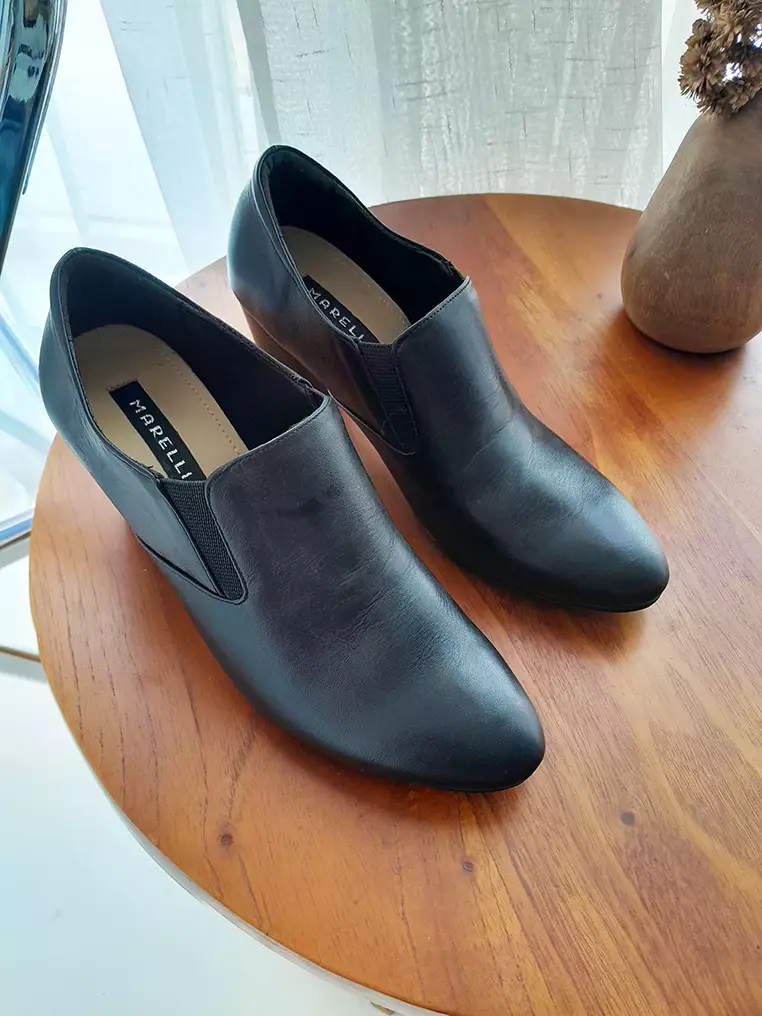 Felicya Sepatu Ankle boots Wanita guinne leather