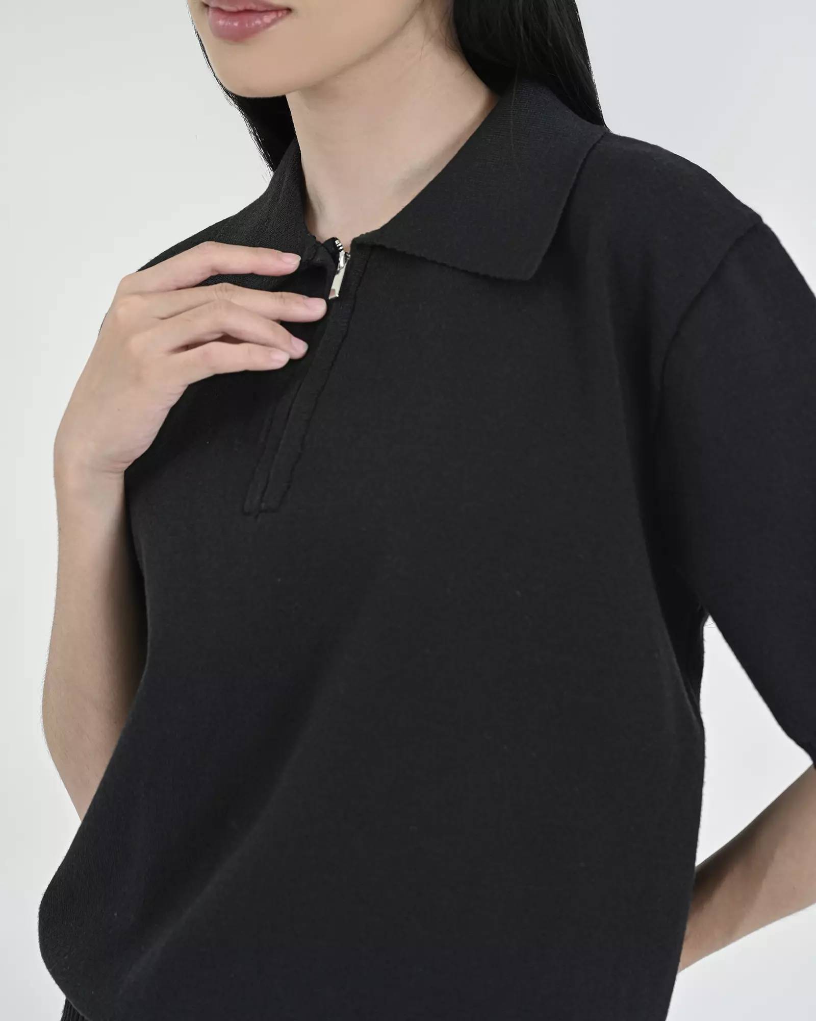 Geulis.id BORINI KNIT TOP - Black