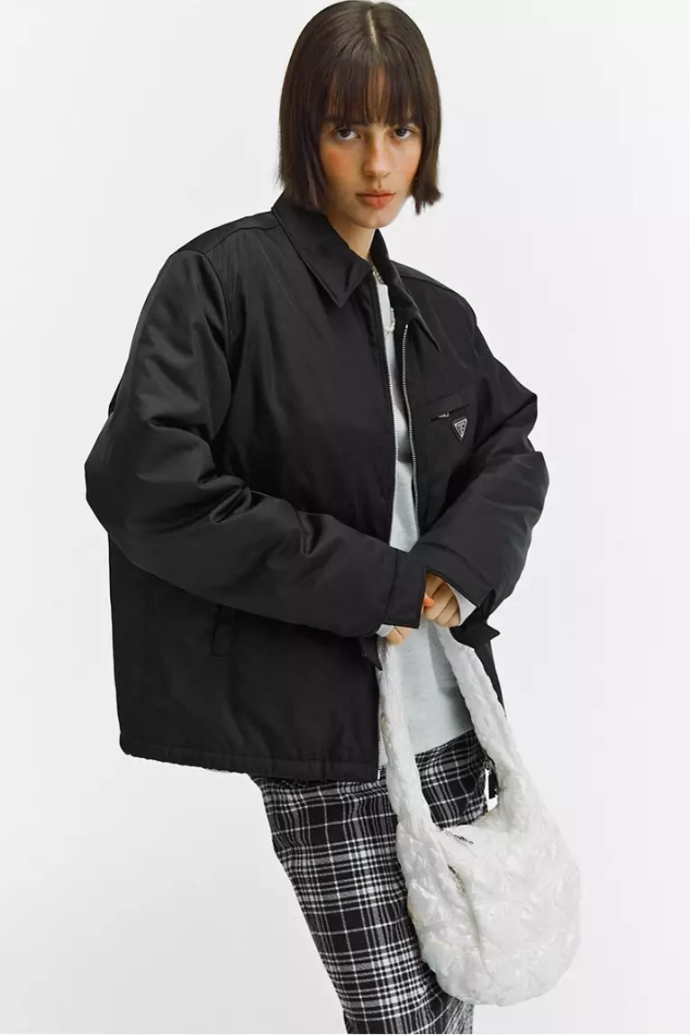 Carlin Soft Hologram M