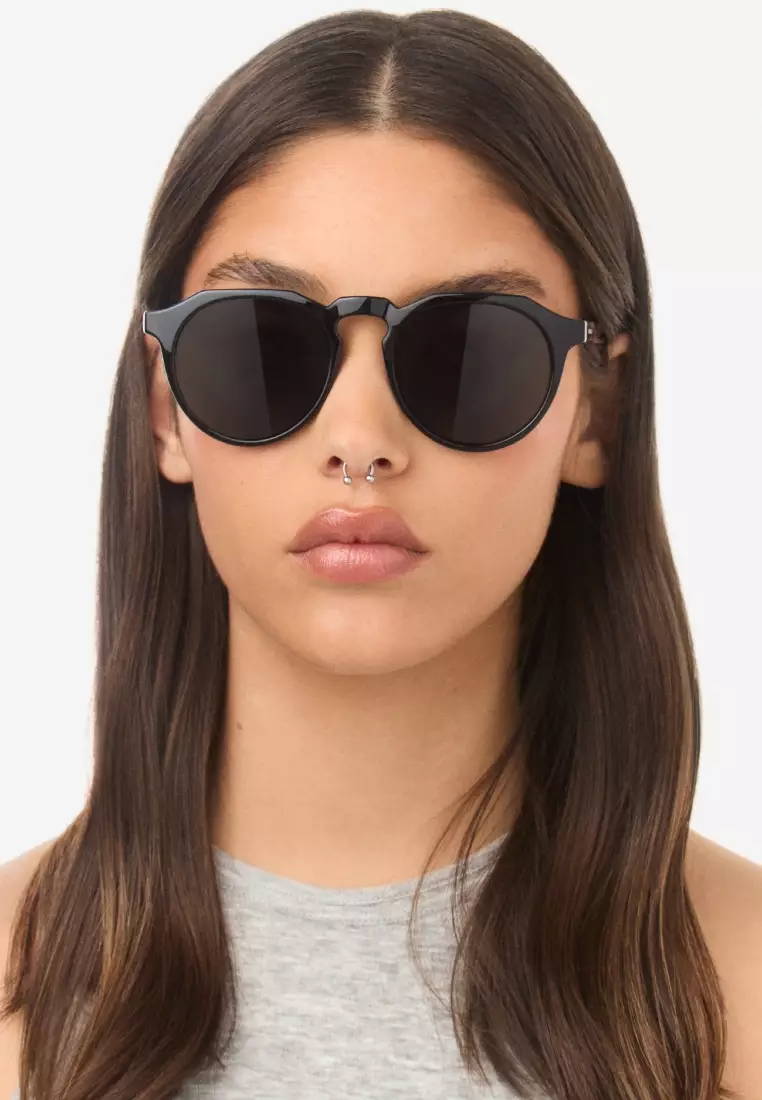 Warwick - Polarized Black Carey Sunglasses for Men and Women, Unisex. Official Product designed in Spain