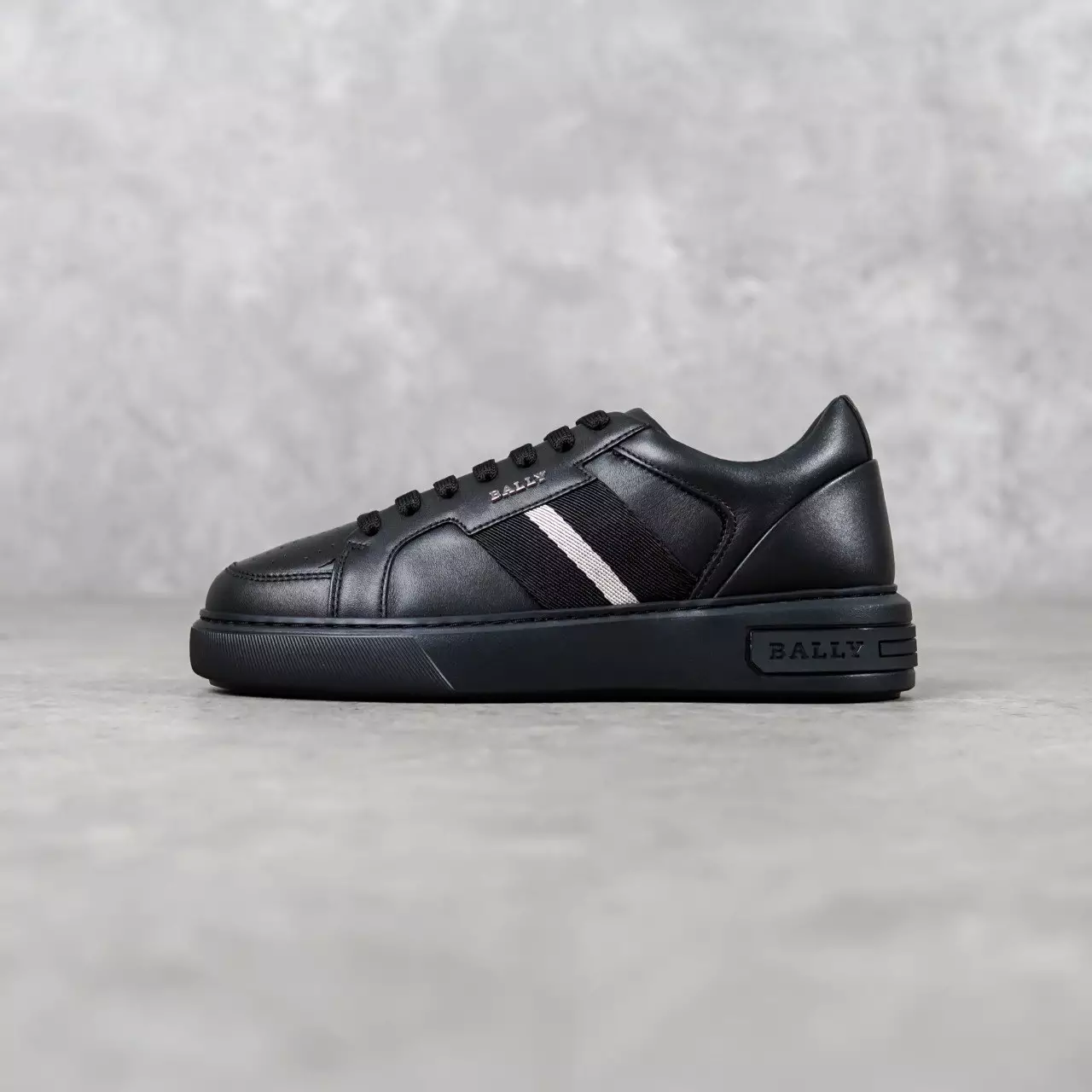 Sepatu BALLY STRIPE WHITE BLACK MOONY SNEAKERS 100% ORIGINAL