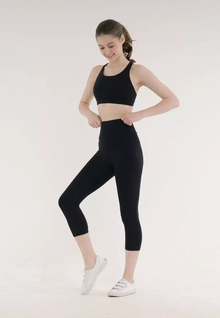 Cael Capri Legging Highwaist, Legging Wanita - Onyx