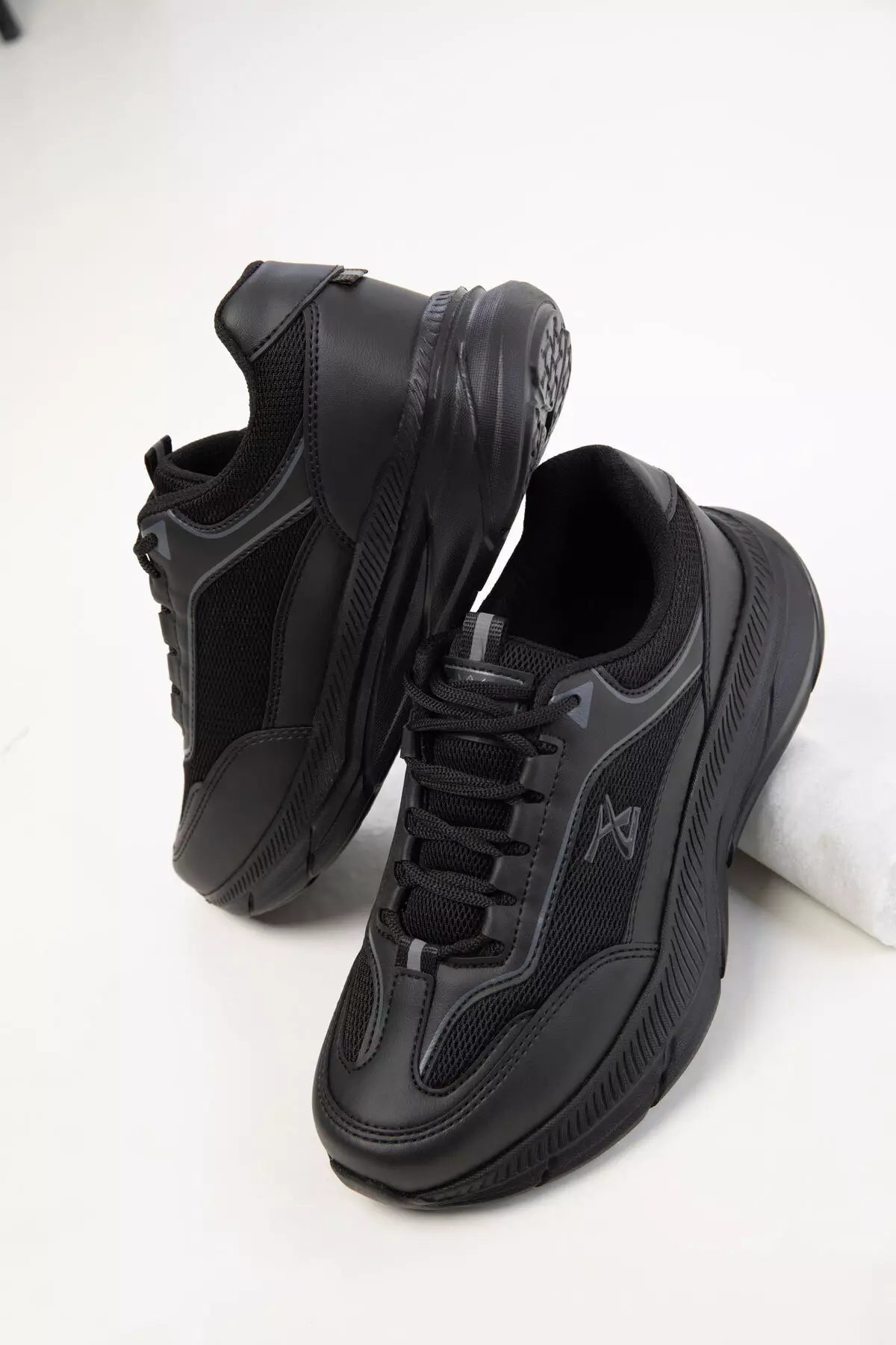 Black-Black Women's Sneaker 20414