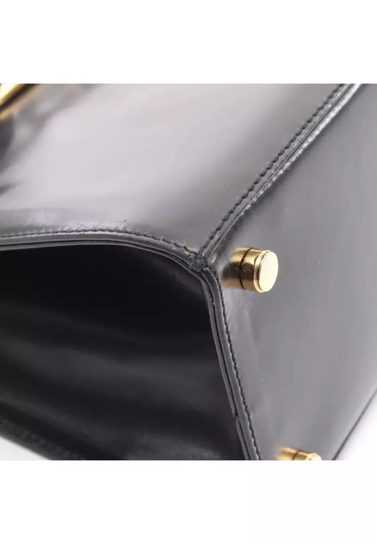 Pre-Loved Salvatore Ferragamo vara ribbon Handbag leather black 2WAY