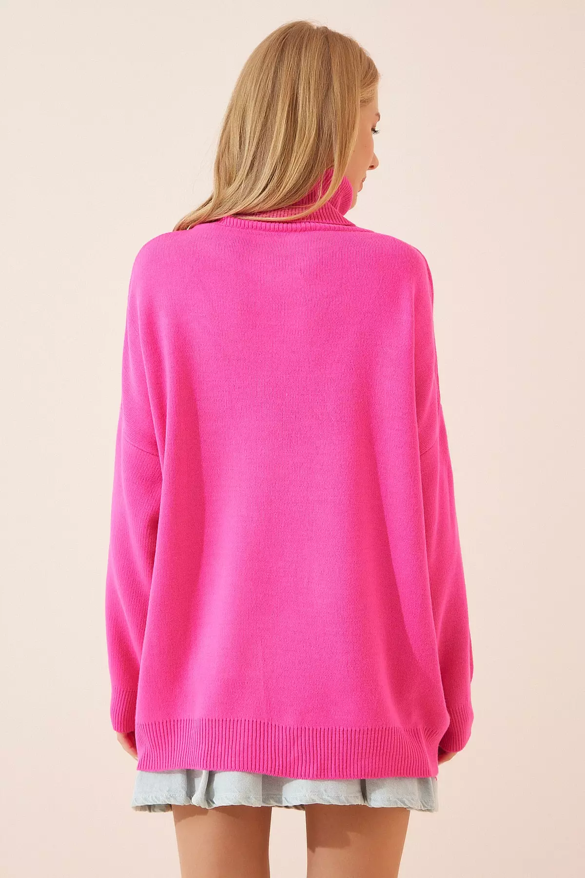Buy Happiness Istanbul Turtleneck Oversized Knitted Sweater 2024