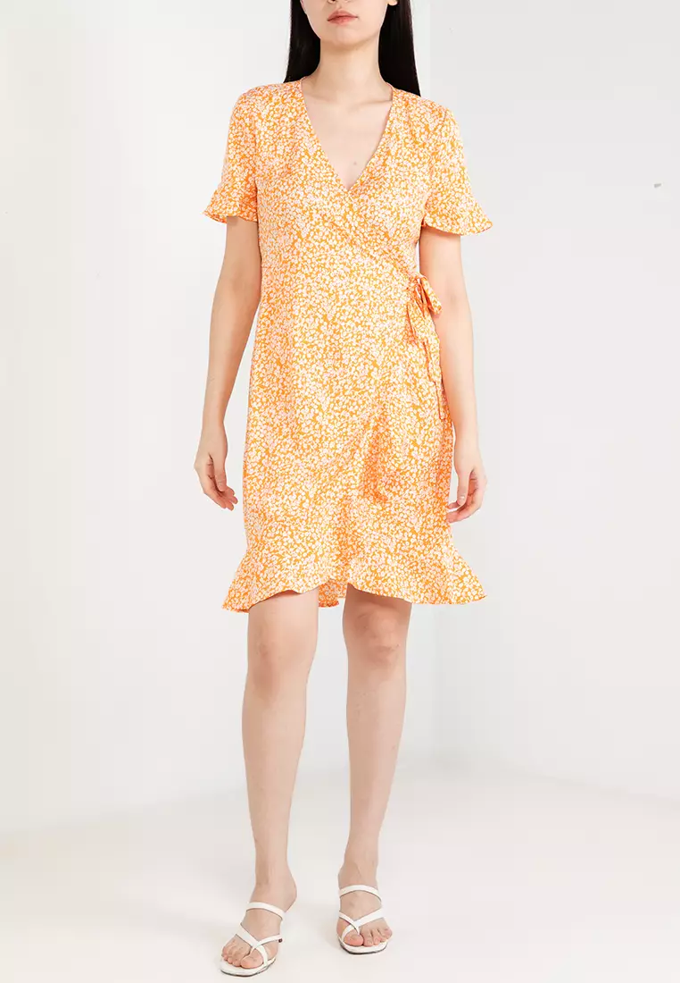 Buy ONLY Olivia Short Sleeves Woven Wrap Dress 2025 Online | ZALORA