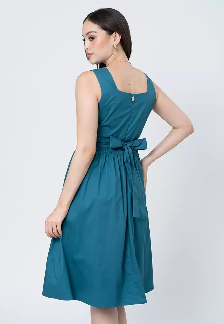 Kaya Dress with Square Neckline and Fabric Belt