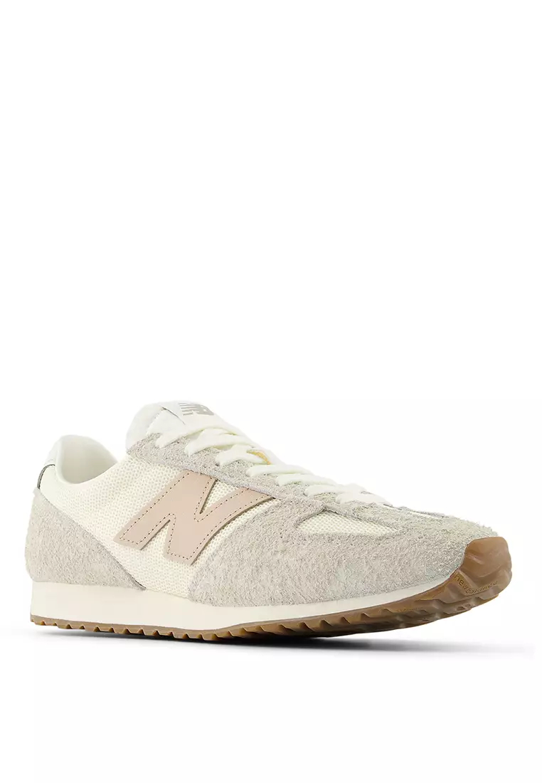 471 Classic Lifestyle Shoes