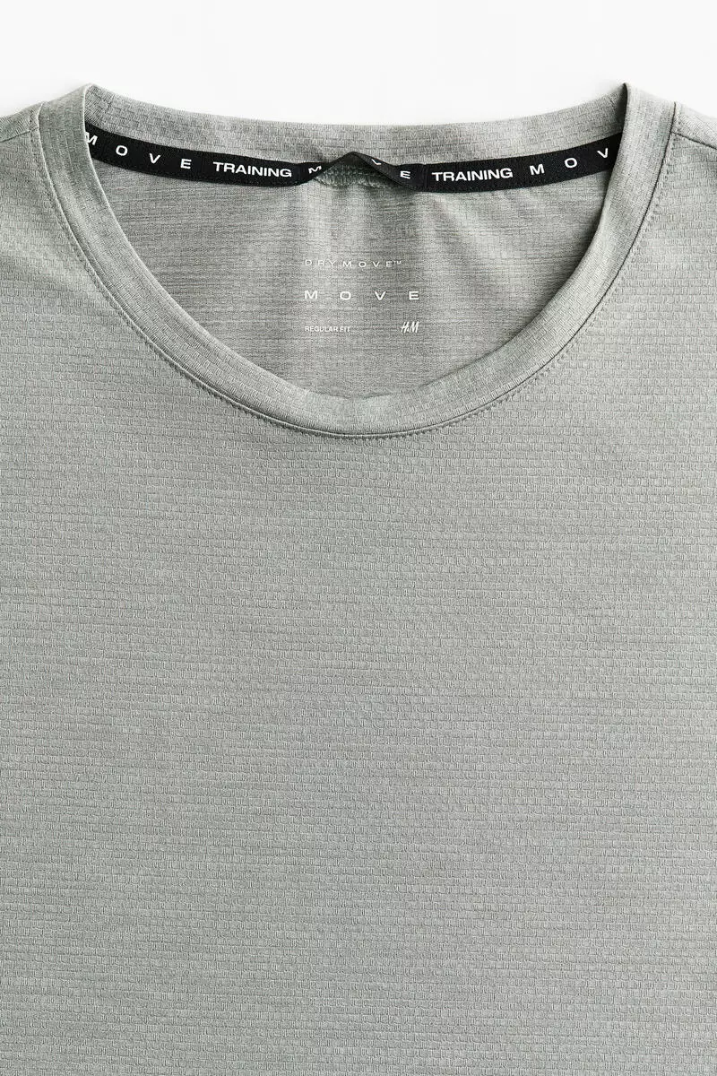 Regular Fit Sports vest top with DryMove™