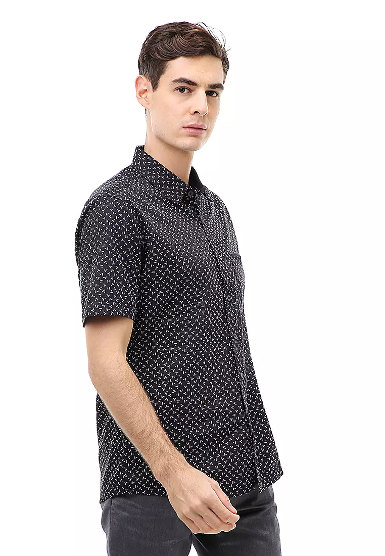 Dwan Atasan Kasual Kemeja Pria Slim Fit Lengan Pendek Motif Simple Material Cotton ORIGINAL - Black